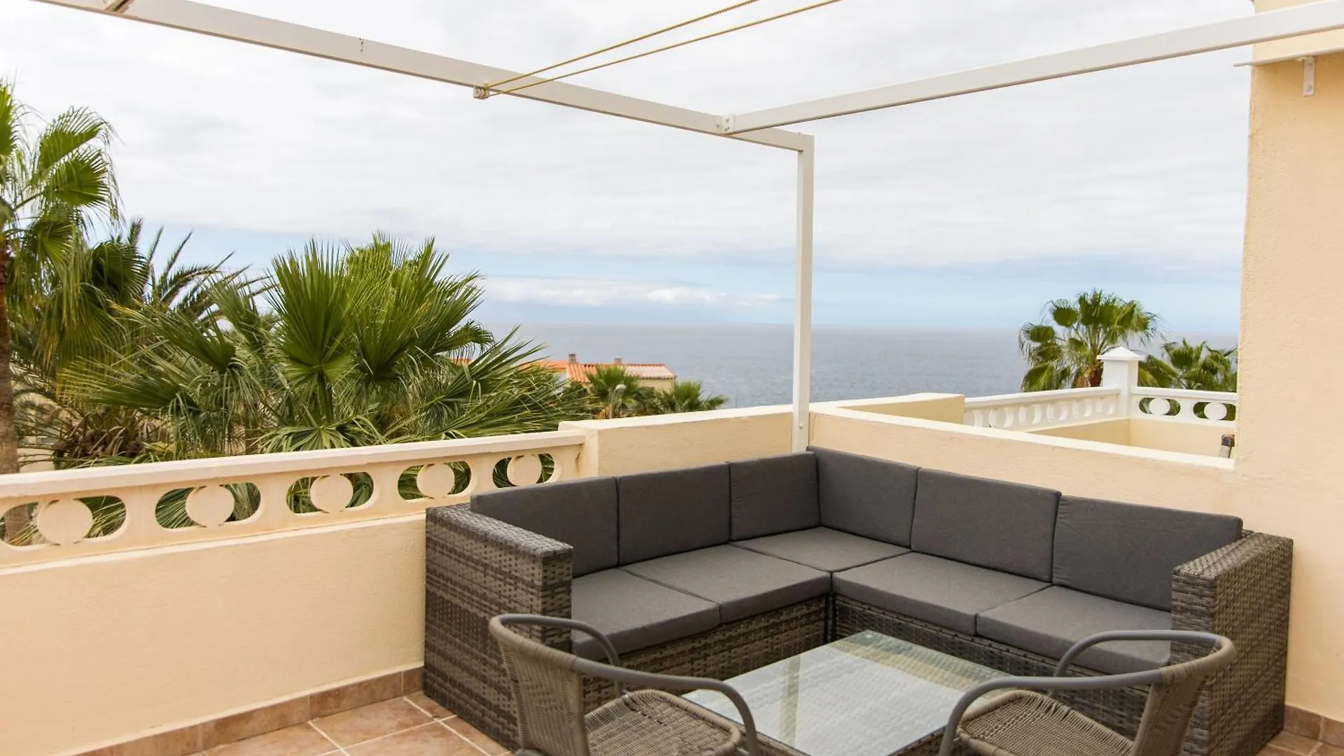 Apartmán Sunny Ocean View Terrace 3Br Retreat By The Ocean Costa Adeje Callao Salvaje 0*,  Španělsko